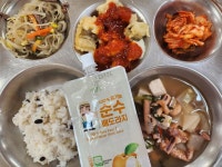 12월 1일 (금) 점심 급식사진 :: 급식 소식 :: 당정초등학교 당정초등학교 :: 급식 소식 :: 12월 1일 (금) 점심 급식사진