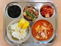 12월 4일 (월) 점심 급식사진 :: 급식 소식 :: 의정부중앙초등학교 의정부중앙초등학교 :: 급식 소식 :: 12월 4일 (월) 점심 급식사진