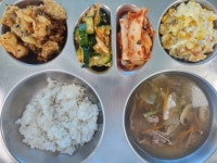 12월 4일 (월) 점심 급식사진 :: 급식 소식 :: 철마초등학교 철마초등학교 :: 급식 소식 :: 12월 4일 (월) 점심 급식사진