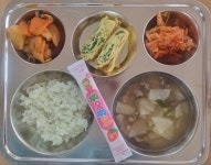 12월 1일 (금) 점심 급식사진 :: 급식 소식 :: 갈매고등학교 갈매고등학교 :: 급식 소식 :: 12월 1일 (금) 점심 급식사진
