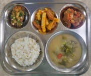 12월 5일 (화) 점심 급식사진 :: 급식 소식 :: 한뫼초등학교 한뫼초등학교 :: 급식 소식 :: 12월 5일 (화) 점심 급식사진