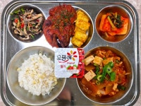 12월 5일 (화) 점심 급식사진 :: 급식 소식 :: 용인신릉중학교 용인신릉중학교 :: 급식 소식 :: 12월 5일 (화) 점심 급식사진