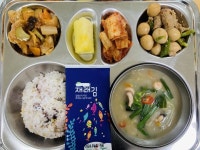 12월 5일 (화) 점심 급식사진 :: 급식 소식 :: 거학초등학교 거학초등학교 :: 급식 소식 :: 12월 5일 (화) 점심 급식사진