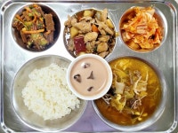 12월 5일 (화) 점심 급식사진 :: 급식 소식 :: 망포고등학교 망포고등학교 :: 급식 소식 :: 12월 5일 (화) 점심 급식사진