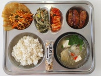 2023. 12. 1(금) :: 급식 소식 :: 마산의신여자중학교 마산의신여자중학교 :: 급식 소식 :: 2023. 12. 1(금)