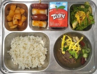 12월 6일 (수) 점심 급식사진 :: 급식 소식 :: 옥련중학교 옥련중학교 :: 급식 소식 :: 12월 6일 (수) 점심 급식사진