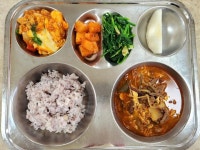 12월 5일 (화) 점심 급식사진 :: 급식 소식 :: 삼숭중학교 삼숭중학교 :: 급식 소식 :: 12월 5일 (화) 점심 급식사진