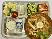 12월 6일 (수) 점심 급식사진 :: 급식 소식 :: 부산일과학고등학교 부산일과학고등학교 :: 급식 소식 :: 12월 6일 (수) 점심 급식사진