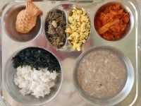 12월 6일 (수) 점심 급식사진 :: 급식 소식 :: 동일중앙초등학교 동일중앙초등학교 :: 급식 소식 :: 12월 6일 (수) 점심 급식사진