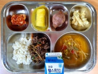 12월 6일 (수) 점심 급식사진 :: 급식 소식 :: 서울문교초등학교 서울문교초등학교 :: 급식 소식 :: 12월 6일 (수) 점심 급식사진