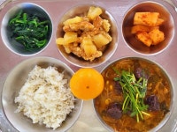 12월 7일 (목) 점심 급식사진 :: 급식 소식 :: 불곡중학교 불곡중학교 :: 급식 소식 :: 12월 7일 (목) 점심 급식사진