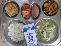 12월 7일 (목) 점심 급식사진 :: 급식 소식 :: 서울신성초등학교 서울신성초등학교 :: 급식 소식 :: 12월 7일 (목) 점심 급식사진