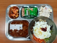 12월 6일 급식메뉴 :: 급식 소식 :: 아야진초등학교 아야진초등학교 :: 급식 소식 :: 12월 6일 급식메뉴