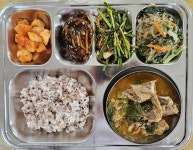 12.6 석식 :: 급식 소식 :: 쌘뽈여자고등학교 쌘뽈여자고등학교 :: 급식 소식 :: 12.6 석식