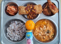 * 2023년 12월 7일(목) 식단 및 식재료 사진 :: 급식 소식 :: 대전관저중학교 대전관저중학교 :: 급식 소식 :: * 2023년 12월 7일(목) 식단 및... 