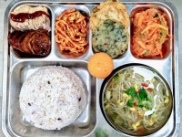 12월 8일 (금) 점심 급식사진 :: 급식 소식 :: 금양중학교 금양중학교 :: 급식 소식 :: 12월 8일 (금) 점심 급식사진