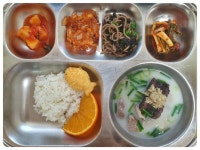 12월 8일 (금) 점심 급식사진 :: 급식 소식 :: 관곡초등학교 관곡초등학교 :: 급식 소식 :: 12월 8일 (금) 점심 급식사진