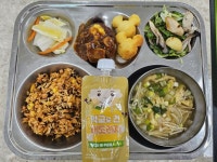 12월 8일 (금) 점심 급식사진 :: 급식 소식 :: 천일중학교 천일중학교 :: 급식 소식 :: 12월 8일 (금) 점심 급식사진