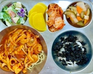 2023년 12월 6일 식단 사진 :: 급식 소식 :: 충렬여자중학교 충렬여자중학교 :: 급식 소식 :: 2023년 12월 6일 식단 사진