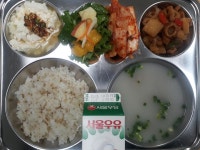 12월 8일 (금) 점심 급식사진 :: 급식 소식 :: 서울강일초등학교 서울강일초등학교 :: 급식 소식 :: 12월 8일 (금) 점심 급식사진