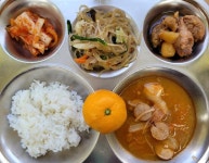 12월 8일 (금) 점심 급식사진 :: 급식 소식 :: 덕동초등학교 덕동초등학교 :: 급식 소식 :: 12월 8일 (금) 점심 급식사진