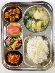 12월 11일 (월) 점심 급식사진 :: 급식 소식 :: 고양화수초등학교 고양화수초등학교 :: 급식 소식 :: 12월 11일 (월) 점심 급식사진