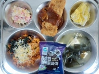 12월 11일 (월) 점심 급식사진 :: 급식 소식 :: 화홍고등학교 화홍고등학교 :: 급식 소식 :: 12월 11일 (월) 점심 급식사진