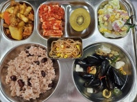 12월 11일 (월) 점심 급식사진 :: 급식 소식 :: 부산중앙여자중학교 부산중앙여자중학교 :: 급식 소식 :: 12월 11일 (월) 점심 급식사진