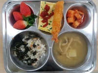 12월 11일 (월) 점심 급식사진 :: 급식 소식 :: 고창초등학교 고창초등학교 :: 급식 소식 :: 12월 11일 (월) 점심 급식사진