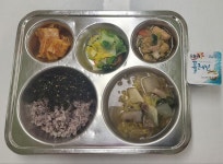 12월 11일 (월) 점심 급식사진 :: 급식 소식 :: 인천신정초등학교 인천신정초등학교 :: 급식 소식 :: 12월 11일 (월) 점심 급식사진