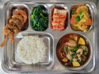 12월 12일 (화) 점심 급식사진 :: 급식 소식 :: 숭신여자고등학교 숭신여자고등학교 :: 급식 소식 :: 12월 12일 (화) 점심 급식사진