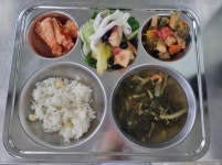 12월 12일 (화) 점심 급식사진 :: 급식 소식 :: 덕이초등학교 덕이초등학교 :: 급식 소식 :: 12월 12일 (화) 점심 급식사진