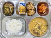 12월 12일 (화) 점심 급식사진 :: 급식소식 :: 옥빛초등학교 옥빛초등학교 :: 급식소식 :: 12월 12일 (화) 점심 급식사진