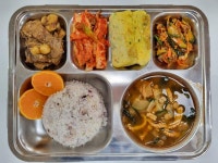 12월 12일 (화) 점심 급식사진 :: 급식 소식 :: 하단중학교 하단중학교 :: 급식 소식 :: 12월 12일 (화) 점심 급식사진