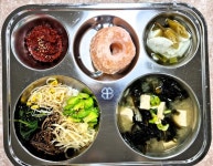 12월 12일 (화) 점심 급식사진 :: 급식 소식 :: 용인신릉중학교 용인신릉중학교 :: 급식 소식 :: 12월 12일 (화) 점심 급식사진