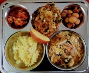 12월 12일 (화) 점심 급식사진 :: 급식 소식 :: 경일초등학교 경일초등학교 :: 급식 소식 :: 12월 12일 (화) 점심 급식사진