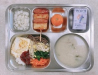 12월 1일 (금) 점심 급식사진 :: 급식 소식 :: 포항보건고등학교 포항보건고등학교 :: 급식 소식 :: 12월 1일 (금) 점심 급식사진
