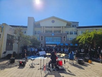 2023년도 2학기 밴드부와 함께하는 버스킹 공연 :: 포토앨범 :: 서귀포여자중학교 서귀포여자중학교 :: 포토앨범 :: 2023년도 2학기 밴드부와... 