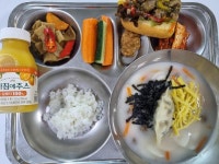 12월 8일 (금) 점심 급식사진 :: 급식 소식 :: 성희여자고등학교 성희여자고등학교 :: 급식 소식 :: 12월 8일 (금) 점심 급식사진