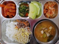 12월 13일 (수) 점심 급식사진 :: 급식 소식 :: 서울묵동초등학교 서울묵동초등학교 :: 급식 소식 :: 12월 13일 (수) 점심 급식사진