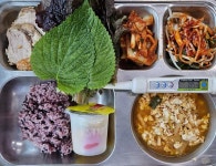 12월 14일 (목) 점심 급식사진 :: 급식 소식 :: 경산제일고등학교 경산제일고등학교 :: 급식 소식 :: 12월 14일 (목) 점심 급식사진