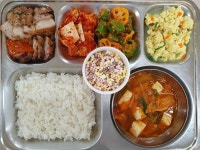 12월 14일 (목) 점심 급식사진 :: 급식 소식 :: 신서고등학교 신서고등학교 :: 급식 소식 :: 12월 14일 (목) 점심 급식사진