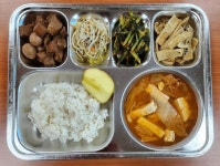 12월 14일 (목) 점심 급식사진 :: 급식 소식 :: 화성장안초등학교 화성장안초등학교 :: 급식 소식 :: 12월 14일 (목) 점심 급식사진