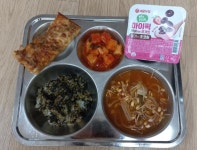12월 13일 (수) 점심 급식사진 :: 급식 소식 :: 비룡초등학교 비룡초등학교 :: 급식 소식 :: 12월 13일 (수) 점심 급식사진