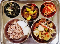 12월 14일 (목) 점심 급식사진 :: 급식 소식 :: 강선초등학교 강선초등학교 :: 급식 소식 :: 12월 14일 (목) 점심 급식사진