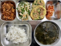 12월 15일 (금) 점심 급식사진 :: 급식 소식 :: 성복중학교 성복중학교 :: 급식 소식 :: 12월 15일 (금) 점심 급식사진