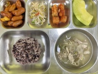 상신중학교 :: 급식 소식 :: 12월 15일 (금) 점심 급식사진