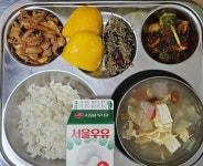 서울등양초등학교 :: 급식 소식 :: 12월 18일 (월) 점심 급식사진