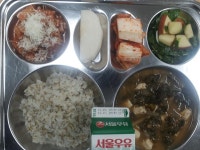 12월 18일 (월) 점심 급식사진 :: 급식 소식 :: 서울강일초등학교 서울강일초등학교 :: 급식 소식 :: 12월 18일 (월) 점심 급식사진