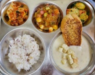 12월 18일 (월) 점심 급식사진 :: 급식 소식 :: 동수원초등학교 동수원초등학교 :: 급식 소식 :: 12월 18일 (월) 점심 급식사진